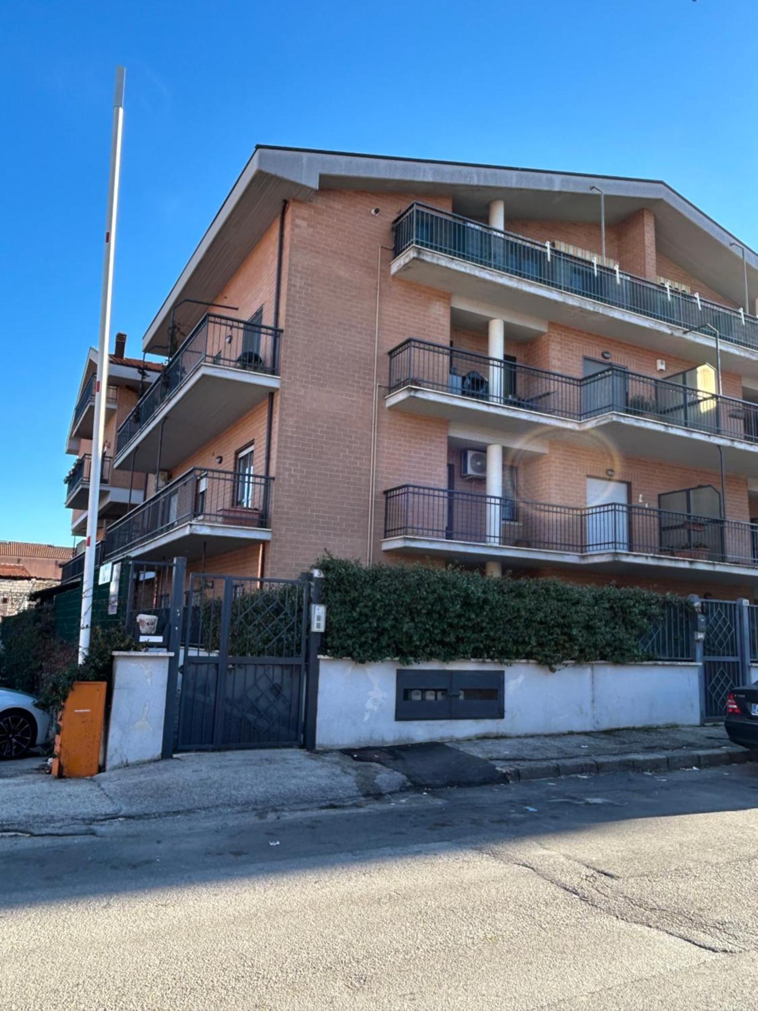 Apartment La La *